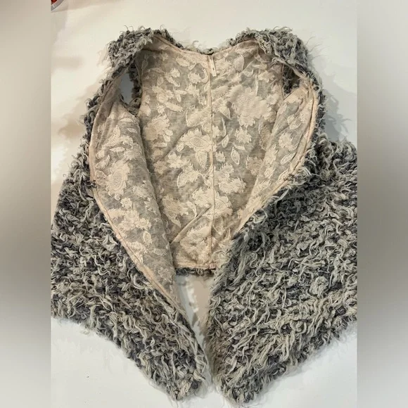 Free People Vest
Size small - Picture 5 of 7